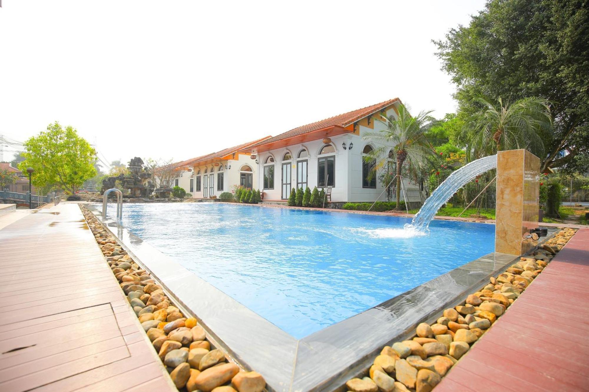 Hoa Lu Garden Resort นิญบิ่ญ ภายนอก รูปภาพ