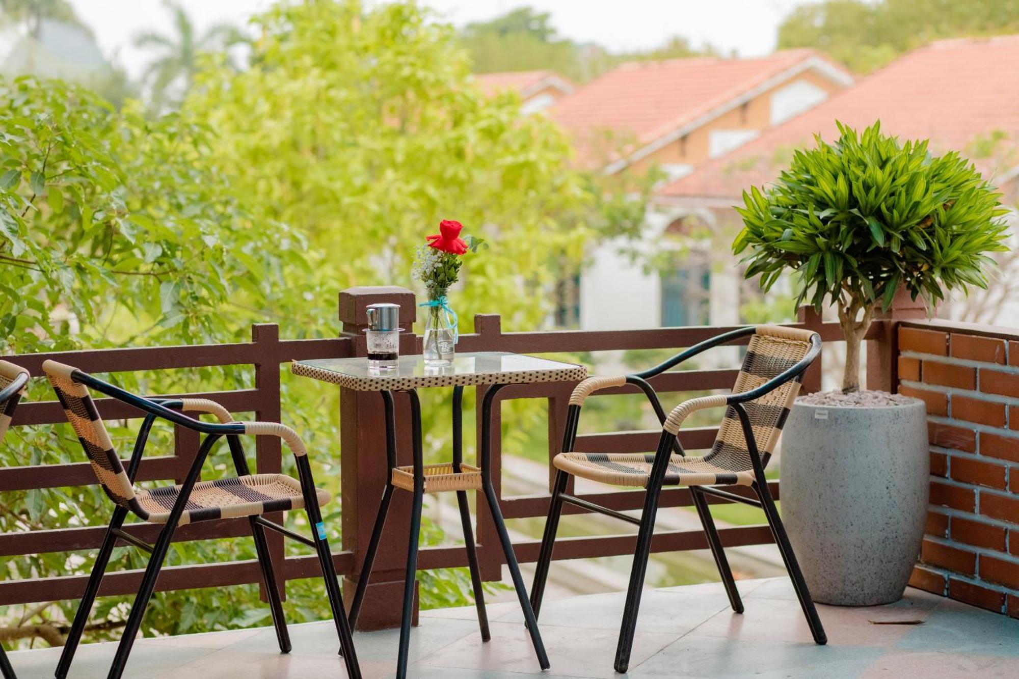 Hoa Lu Garden Resort นิญบิ่ญ ภายนอก รูปภาพ