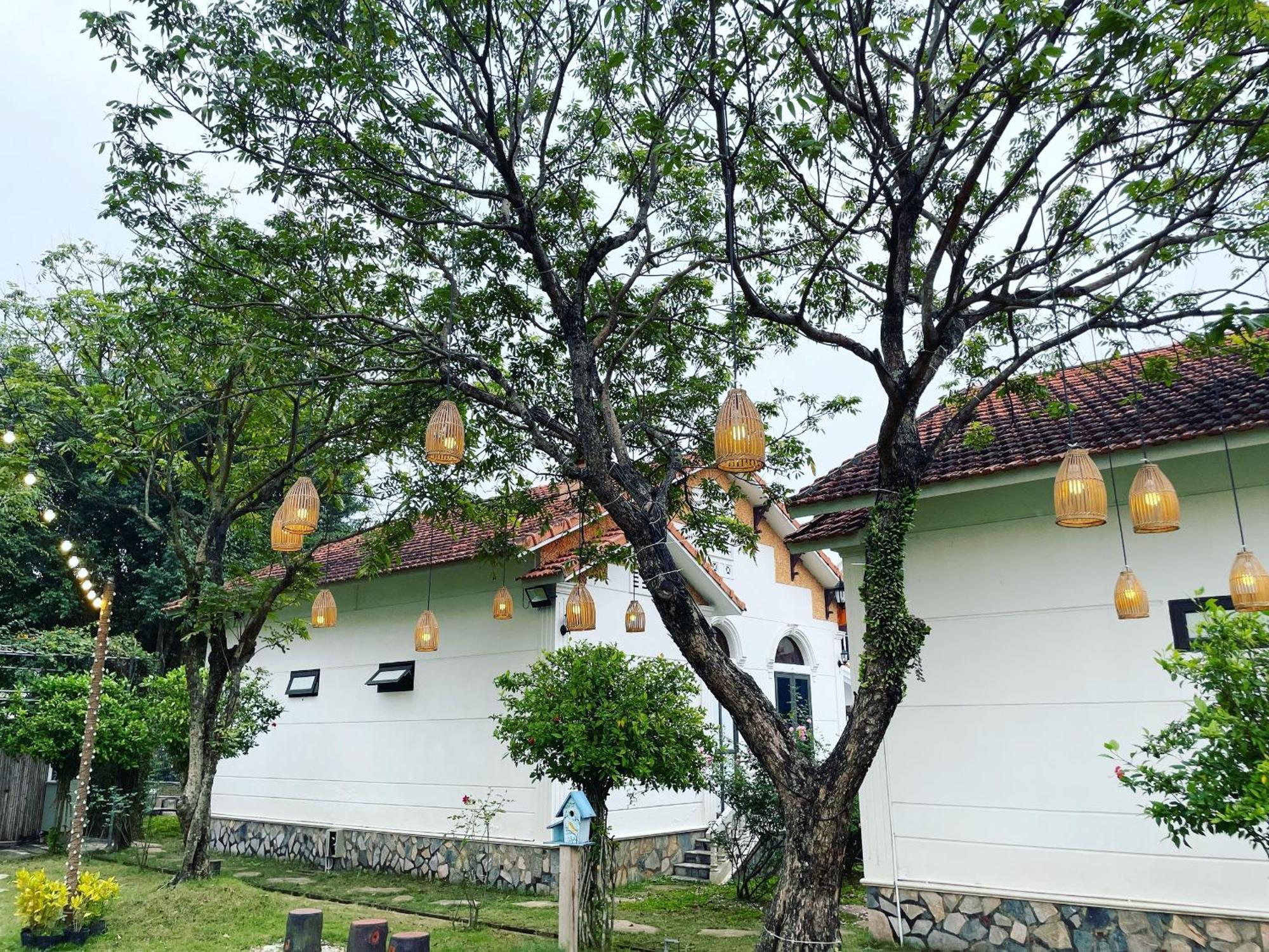 Hoa Lu Garden Resort นิญบิ่ญ ภายนอก รูปภาพ