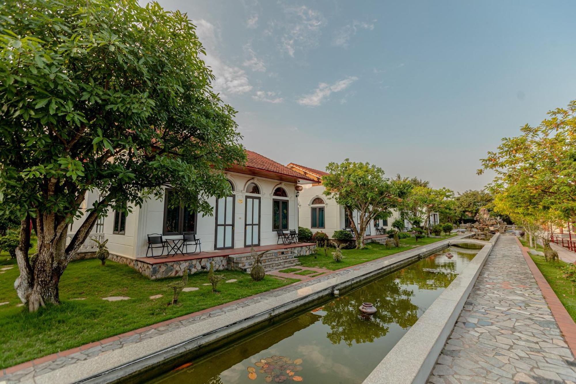 Hoa Lu Garden Resort นิญบิ่ญ ภายนอก รูปภาพ