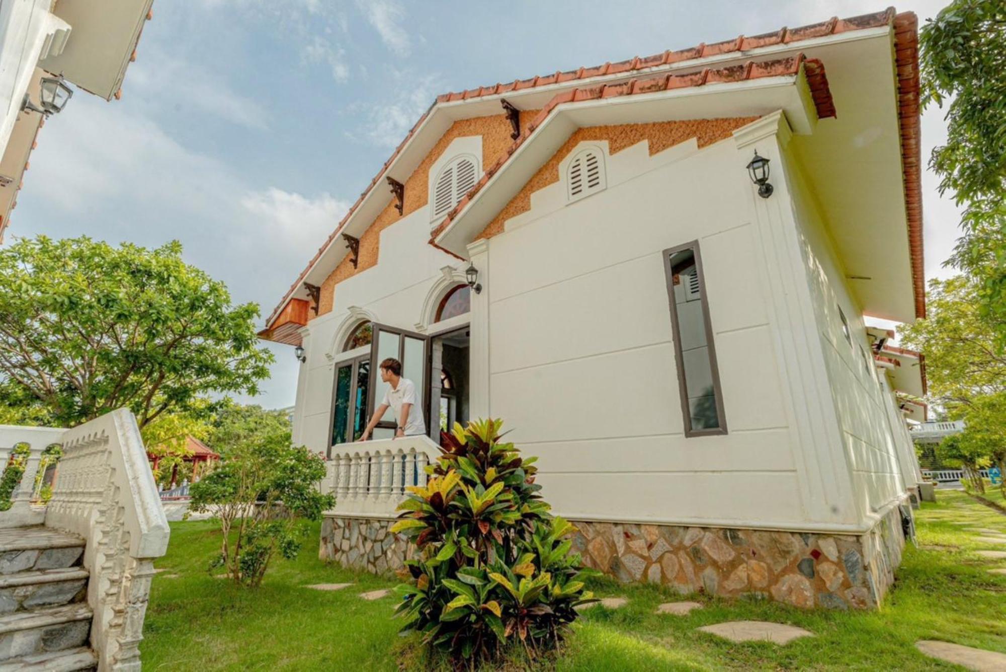 Hoa Lu Garden Resort นิญบิ่ญ ภายนอก รูปภาพ